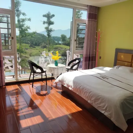 Xiandao Lake Farmhouse
