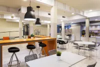 B&B HOTEL Valencia Aeropuerto - breakfast