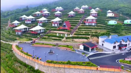 Yichang Xingshanyan Shangchaju Hotel Отели рядом с достопримечательностью «bai yang zhai»