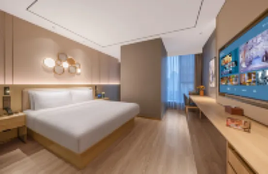 Orange Hotel (Wuhan Hankou Railway Station Fanhai CBD)