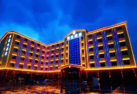 Bayin Brooke Junhe Hotel - pemandangan pegunungan