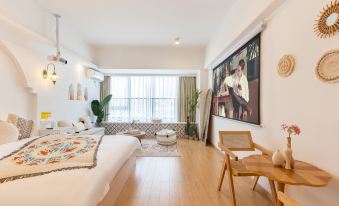 Hechuan Baolong Star Light Beauty Hotel