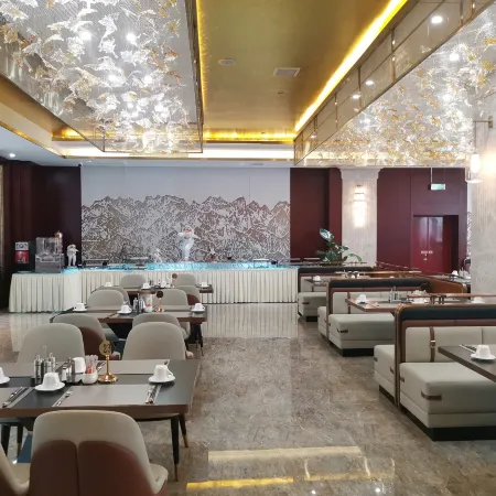 Aksu Hongfu Hotel
