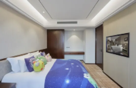 Madison Hotel Ningbo Tianyi Square Xinyuan Hotels near Moon Lake Park