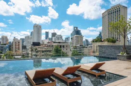 曼谷蔻奢飯店 -素坤逸/阿索地鐵站