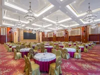 Venus Royal Hot Spring Hotel (Yangxi) Hotels in Yangxi