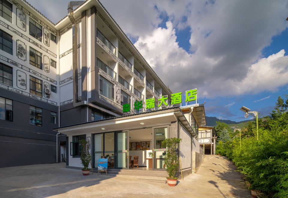 hotel overview picture