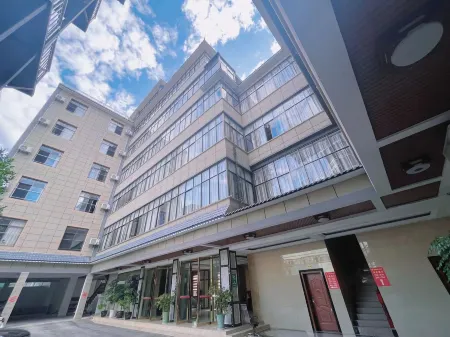 Jinyang Business Hotel