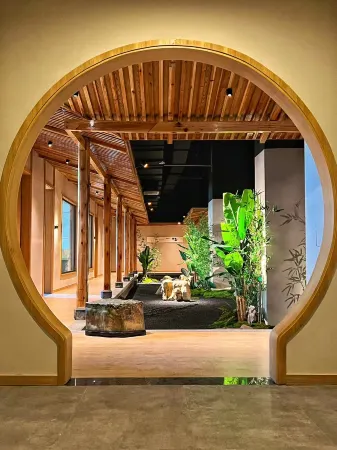 Liuzhou QieShe Songting Hotel Отели рядом с достопримечательностью «Citizen Square»