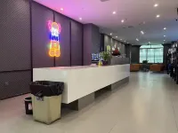 Hengnan Qilongzhu E-sports Hotel - 2-Star