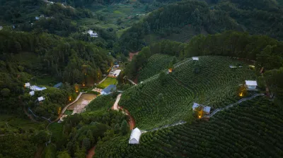 LinCang GenRamla tent camp Отели рядом с достопримечательностью «Ximen Park»