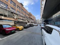 EZBoomtel Hotel (Ningbo Cixi Yintai Municipal Government) - Parkering
