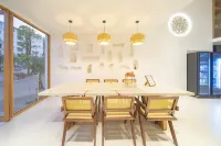 Luming · E-sports Boutique Stay (Wuyuan High-speed Railway Station) -  Gaming & Esports