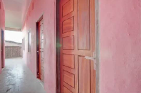 Hotel O Arsen House Hotel di Marpoyan Damai