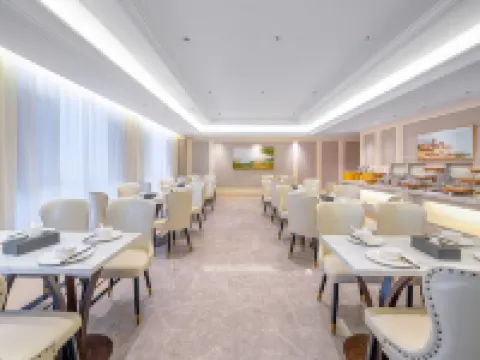 Vienna Hotel (Dali Yongping Yijiangnan Hotel) Hotels in Yongping