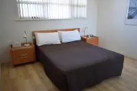 Glenelg Holiday Apartments-Corfu
