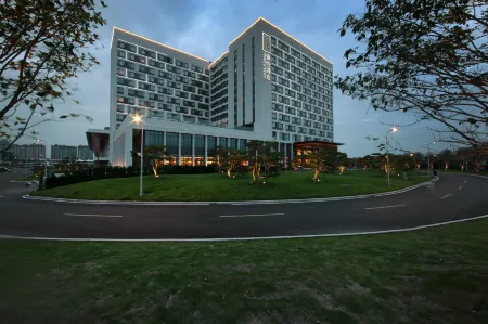 pernulo hotel Отели рядом с достопримечательностью «Qijiang Normal College (Qishan Campus)»