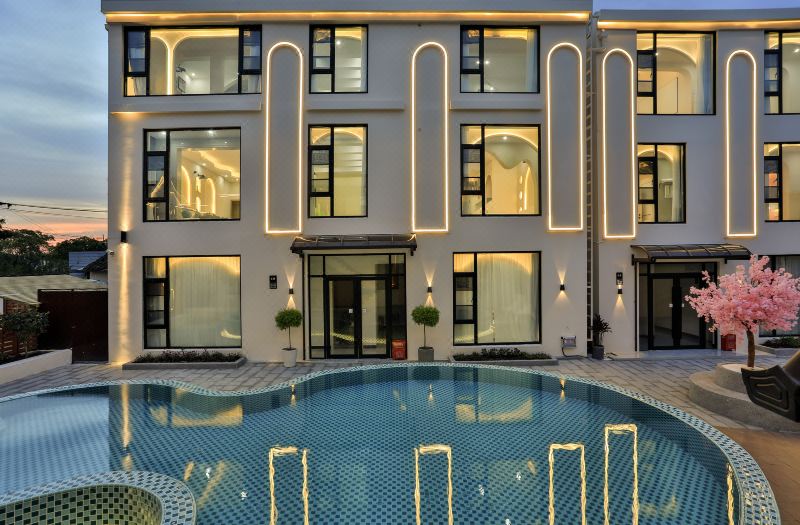 Shanghai Xiangyun Resort Hotel