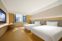 JI Hotel (Zhaotong Hejing Plaza Branch) - parking