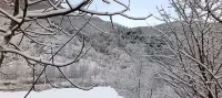 Eman Star River Homestay (Guan'e Grand Scenic Area Branch) - con vista montagne
