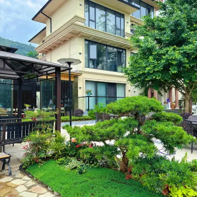 fanhuasijin Hotels near Taiping River