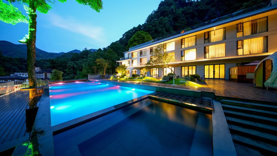Mount Emei Hetang Nanxi Hotel