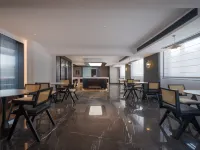 Dulanda LAB Hotel (Hengdian World Studios Branch)