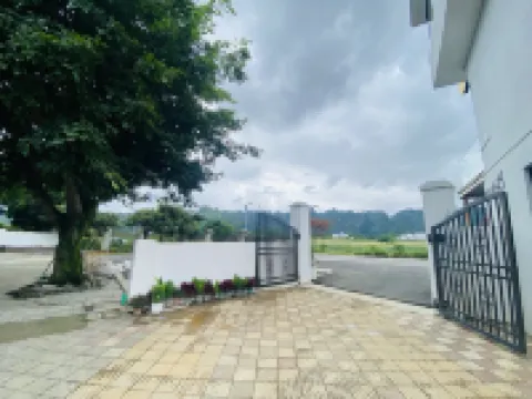 Wanfenglin Mijing Wujie Homestay (Wanfenglin Tourist Center)