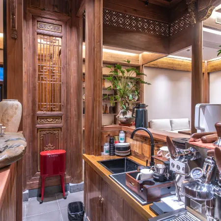 Tachuan Art Space Homestay (Hongcun Scenic Area Branch)