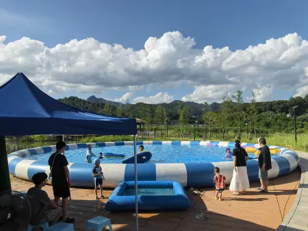 Longquan Chinese Inn Homestay