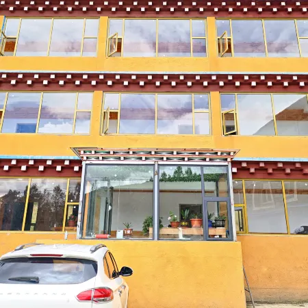 Muguang Xiaozhu Homestay (Xinduqiao Town)