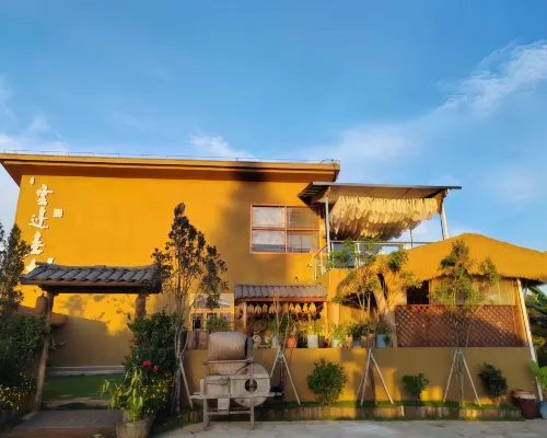 Yunbian Jiamu Hotel 룽링 호텔