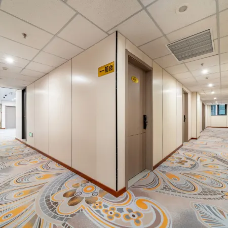 Shanghai Dishui Lake Yayue Hotel Отели рядом с достопримечательностью «Озеро Дишуй»