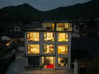 Anji Youxing Courtyard Zhuxi Swim Café Mountain Boutique Stay