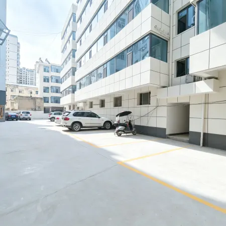 Huachen Hotel