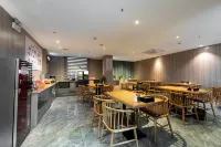 QIAN CHUAN SHANG CHENG - breakfast