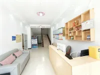 Mufeng Homestay (Luding Moxi Ancient Town) - 인 (Inns)