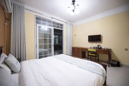 liuyangdaweishankuailexiangcunshaihuofannongzhuang Отели рядом с достопримечательностью «Daweishan National Forest Park»