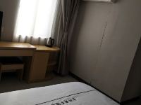 吉祥酒店(广州大沙地地铁站店) - 高级大床房