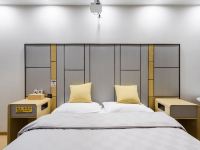 盒子空间酒店(北京工业大学店) - 投影大床房