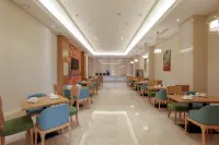 Vienna 3 Best Hotel (Yaan Tianquan 318 National Highway) - parcheggio