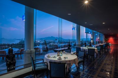 レストラン ヒルトン・ホアヒン・リゾート&スパの写真