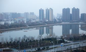 Dengzhou Ruihua Pengyi Hotel