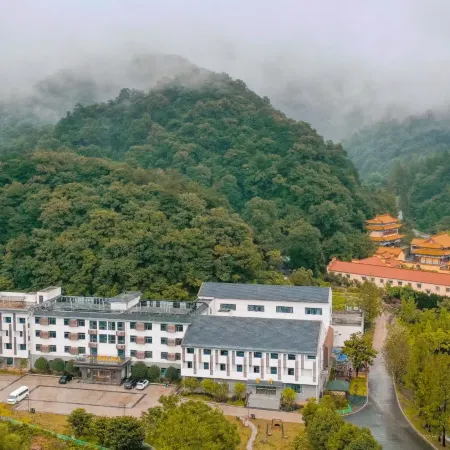Lvlin Mountain Villa
