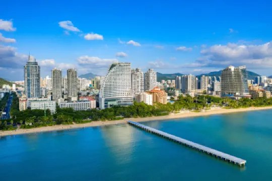 三亜フォーポイントホテル