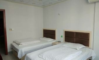 Anyi Jiajia Hotel