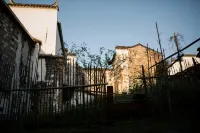 Wuyuan Qingwa residential guest house Hotels near Crouching Dragon Valley