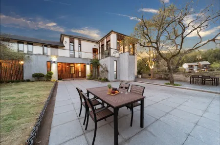 Wild Life Anji Field Design Homestay