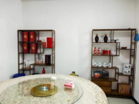 大寨紅色經典農家窯洞客棧(大寨景區店) 昔陽酒店