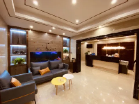 Aishang Hotel (Baoerhan Buddha Tower Dazhao Branch)